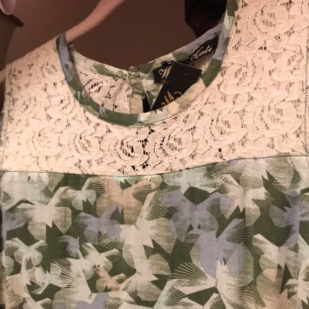 Summery sleeveless A-line dress w/keyhole back by Winter Kate